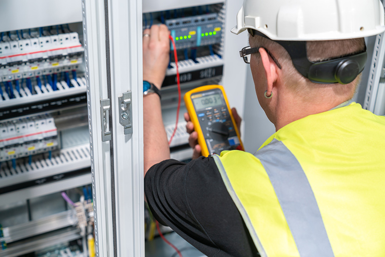 Elektroanlagen-Kontrolle bei Elektrotechnik Gumpp in Buttenwiesen