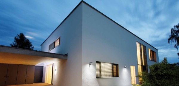 Außen­beleuchtung bei Elektrotechnik Gumpp in Buttenwiesen