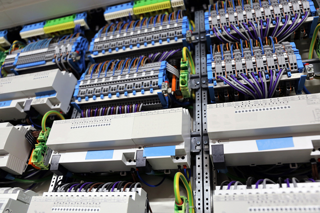 KNX-Planung bei Elektrotechnik Gumpp in Buttenwiesen