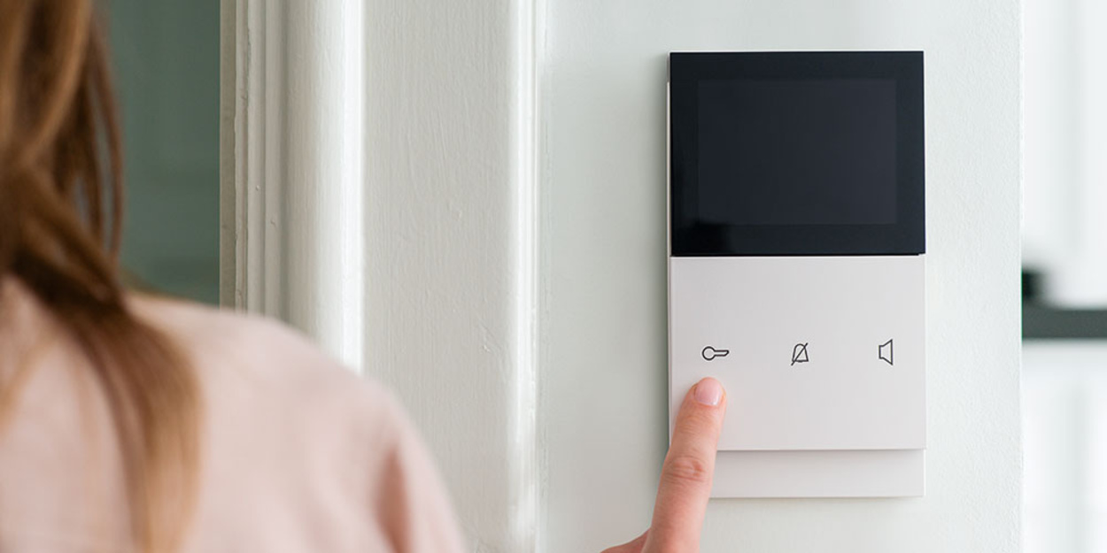 ELCOM.TOUCH bei Elektrotechnik Gumpp in Buttenwiesen