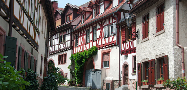 Altbau­sanierung bei Elektrotechnik Gumpp in Buttenwiesen